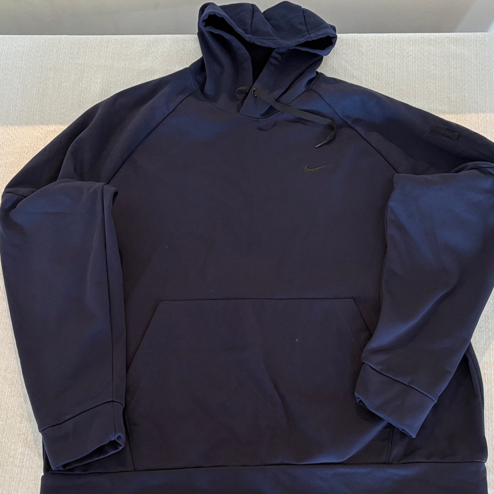 Nike Navy Blue Pullover Hoodie with Subtle Swoosh